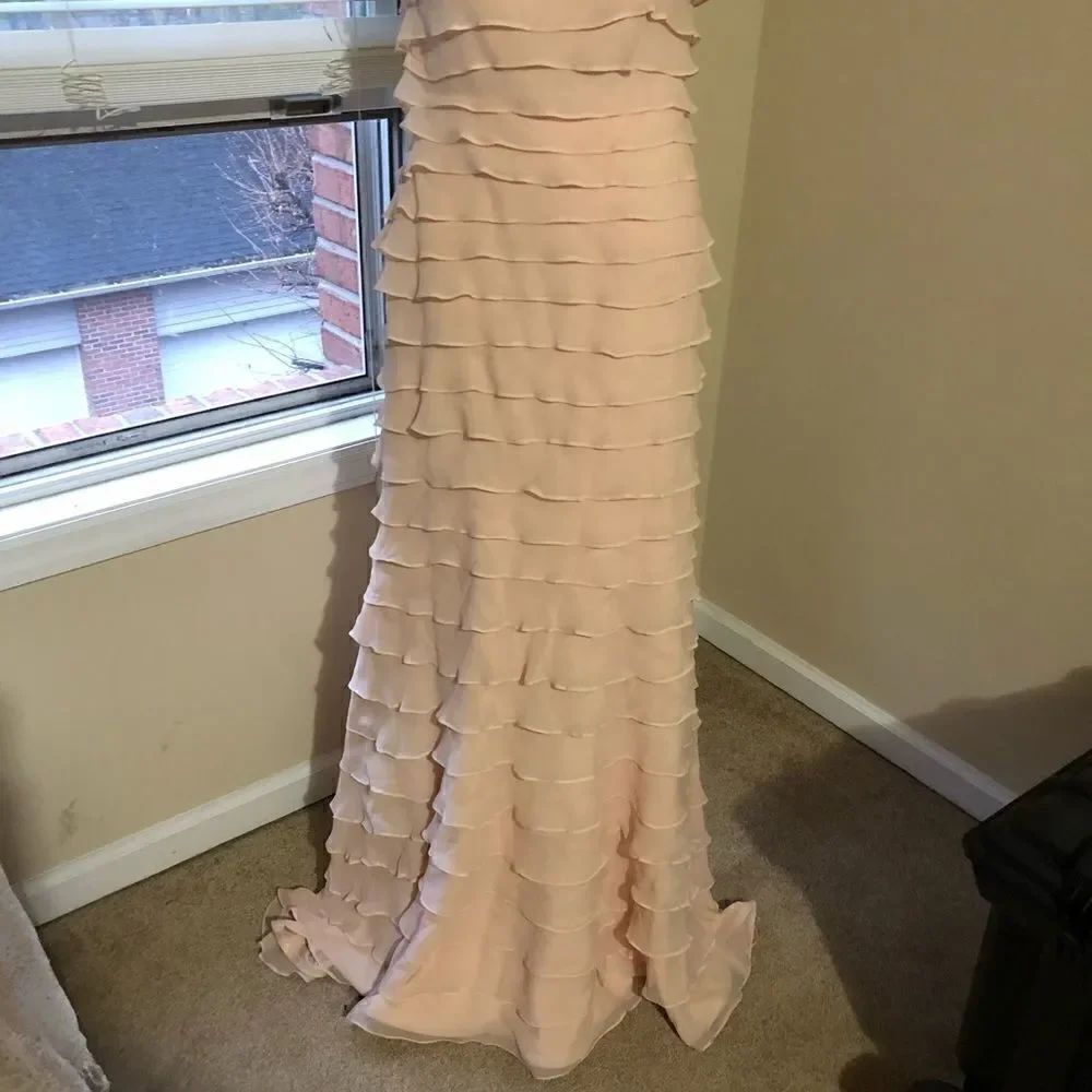 TASHIDA Collection pink ruffle gown - Picture 4 of 10